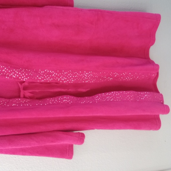 Ulta Beauty robe - Picture 3 of 6